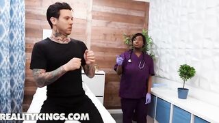 (Tori Montana, Barbie Crystal, Ava Sinclaire) Have A 3 Way At The Fertility Clinic - Reality Kings