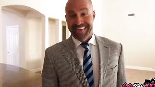 milf Real Estate Agent Sofie Marie Banged After House Tour