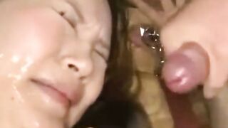 肌離れ刺青美少女を拘束と調教責め