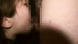 水着美女でプールサイドエンサー