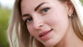 Apple porn video – Devour the Ultimate Delight