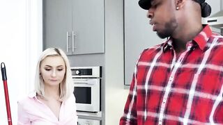 Forbidden Fruit Hoe 10