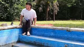 Craving the Muscle Liam Cox Devours Luke Ryders Beefy Chaos