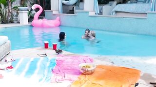 Splish Splash, Lesbian Bash