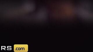 Brazzers - 4 Turned On Doctors Seduce and Nailed Johnny Sins who is the last Man O Earth
