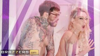 Brazzers - Dean Van Damme Feeds his Rough Penis to Isabelle Deltore's Booty and she Squirts everywhere