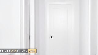 Brazzers - Long Breasts milf Casca Akashova Loves bbc