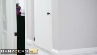 Brazzers - Big Boobed Alena Croft Gets her Butt Nailed into the Shower