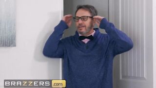 Brazzers - Coffee Party Ends up into a Sex Party with Super Sexy Bae Kristen Scott