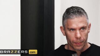 Brazzers - Turned On Beauty Paige Owens Banged! Rough into double penetration by 2 Old Dicks