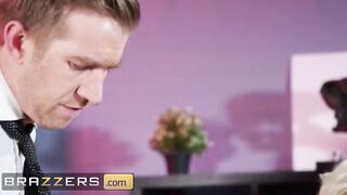 Brazzers - Doctor Danny D Tests Sienna Day Twat if she can Feel his Huge Penis