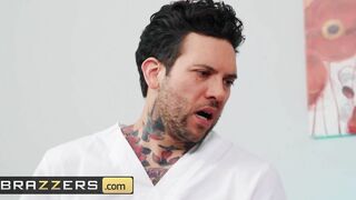 Brazzers - Goddess Ana Foxxx Oiled up & Screwed into the Butt