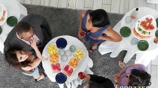 Brazzers:Party like a Finger's up your Trailer