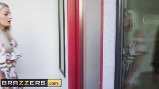 Brazzers - Anal Enjoys cougar Cherie Deville Shows off Gape