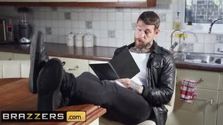 Brazzers - Long Tit cougar Stacey Saran Cucks Hubby with Next Door
