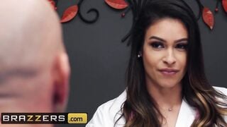 Brazzers - Hispanic Doctor Katana Kombat is Hands on with Cock