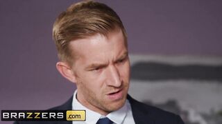 Brazzers - Long Tit Thicc Boss Lucia Love Gets Long Dicked at Work