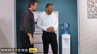 Brazzers - Long Tit Secretary Abigail Mac need some Office Cock