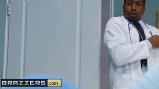 Brazzers -blonde milf Dee Williams Gets Anal Checked by bbcs