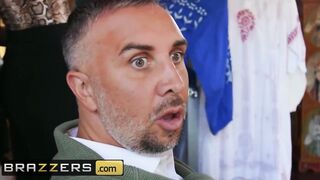 Brazzers - Bella Rolland & LaSirena69 Share Sugar Daddy