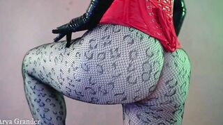 Rubber tease glamour huge gloves