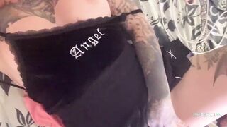 Gothic hoe ejaculates home sex tape