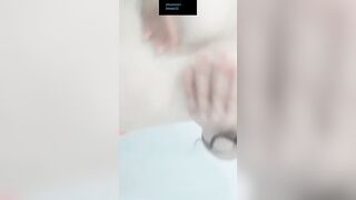 Tango live – Moroccan Bitch nicked and twerking