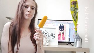 Skank sucking off on a popsicle