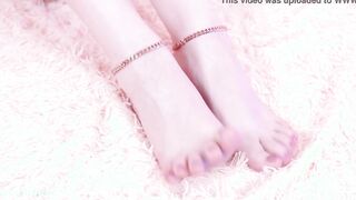 oil toes cunt with mouth