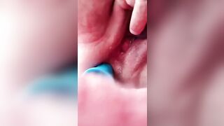 Sexywingedone loves dildos into her butt!