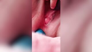 Sexywingedone loves dildos into her butt!