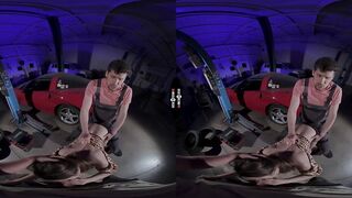 DarkRoomVR - Snatch oil change for adorable chick