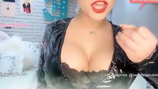 Maleficent cosplay Beauty long booty dark haired giving to you some Hottie jerk off instructions JOI and giving a point of view oral sex, asking you, to cum inside her mouth, cum countdown