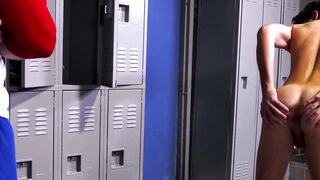 Locker Room รendezvous Carter Pleases Dior