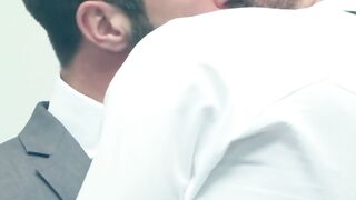 Conquering the Boardroom Hector de Silva vs Emir Boscatto