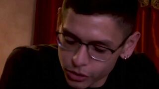 Twink Amateur Takes on the DILF