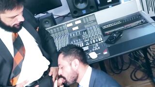 Corporate Climax Hoe 2