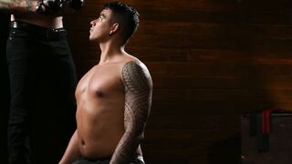 Submissive Splendor  Christian Wilde Tames the Untamed Jay Seabrook