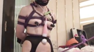 パイパン変態女の罠  快楽を植えつけ