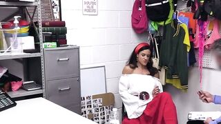Sultry Sorceress Sucks and Squeezes