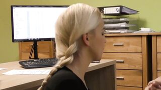Money Matters A Blond Bombshell Takes the Leap