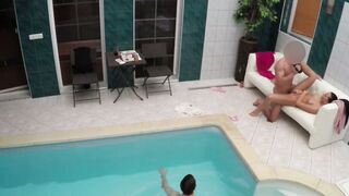 SunKissed Seduction Hoe 9