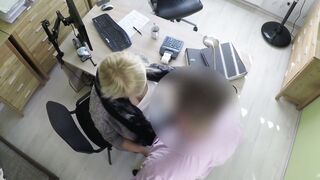 CV to C rov er Fake Agent Tries to Do Her Dirty