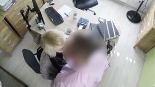 CV to C rov er Fake Agent Tries to Do Her Dirty