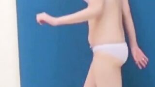 Sakura Splash Hoe 10