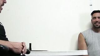 Punishment Mode Elite Officer takes Down the Thief