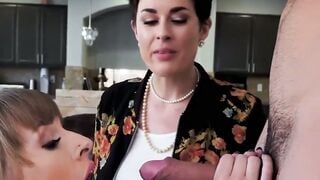 Tempting Stepmom Secrets