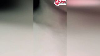Close-up amateur Thai cunt rubbing
