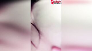 Close-up amateur Thai cunt rubbing