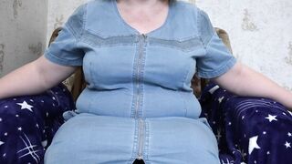 A older professor with huge boobies and a juicy PAWG lures her virtual college girl and controls his hand job Home bondage a lot of talk and ASMR